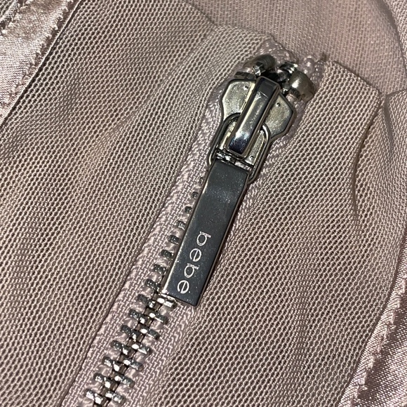 NWOT Bebe Bustier Corset Strapless Top Metallic Cream Jeweled Size Medium - Picture 3 of 9